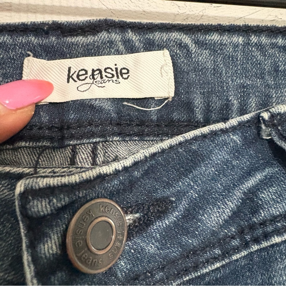 Kensie Women's Blue Denim Jeans Embroidered Bird Design Mid Rise skinny Sz 8 - Picture 4 of 12